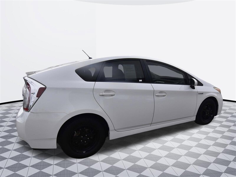 2014 Toyota Prius Two   - Photo 9 - Midway City, CA 92655