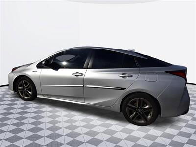 2019 Toyota Prius Limited   - Photo 5 - Midway City, CA 92655