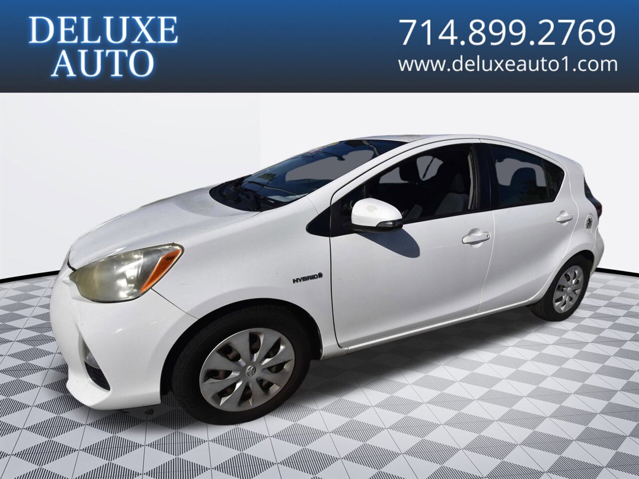 2013 Toyota Prius c Two