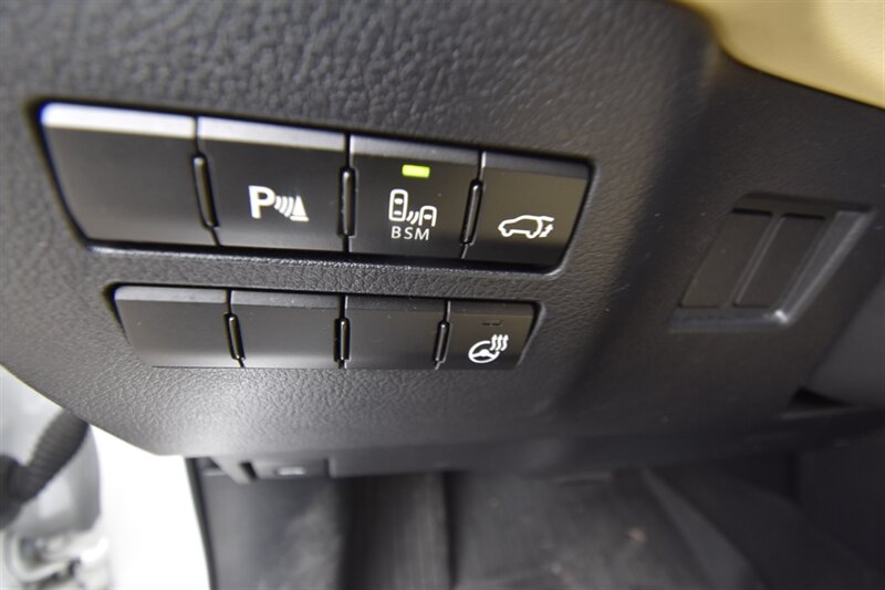 2017 Lexus NX 200t NAVIGATION   - Photo 11 - Midway City, CA 92655