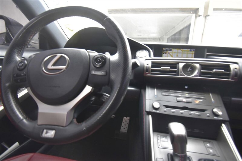 2016 Lexus IS 200t F SPORT*RED INTERIOR*NAVIGATION   - Photo 13 - Midway City, CA 92655