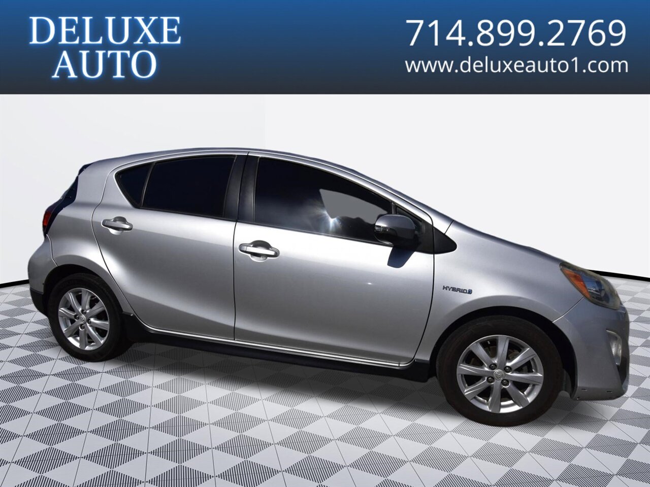2017 Toyota Prius c
