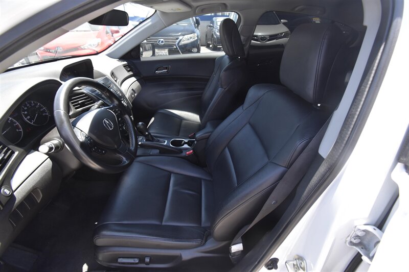 2018 Acura ILX Special Edition   - Photo 8 - Midway City, CA 92655