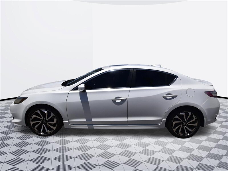 2018 Acura ILX Special Edition   - Photo 2 - Midway City, CA 92655