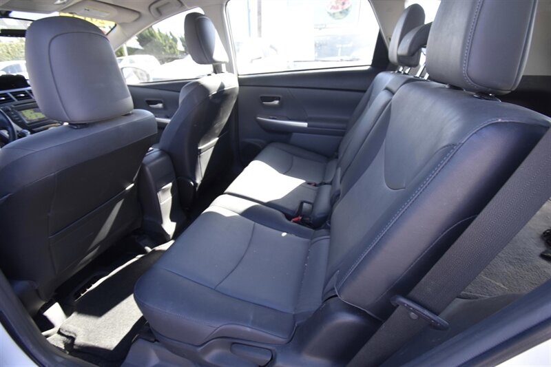 2013 Toyota Prius v Five - Photo 10 - Midway City, CA 92655