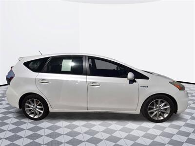 2013 Toyota Prius v Five - Photo 7 - Midway City, CA 92655