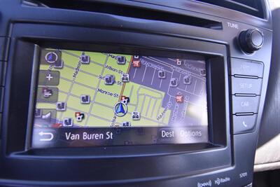 2013 Toyota Prius v Five - Photo 2 - Midway City, CA 92655