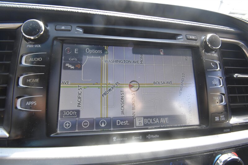 2019 Toyota Highlander Hybrid Hybrid XLE   - Photo 33 - Midway City, CA 92655