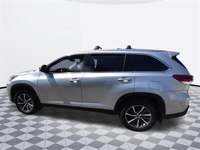 2019 Toyota Highlander Hybrid Hybrid XLE   - Photo 27 - Midway City, CA 92655