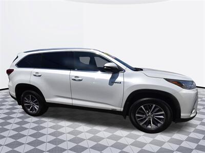 2019 Toyota Highlander Hybrid Hybrid XLE   - Photo 6 - Midway City, CA 92655
