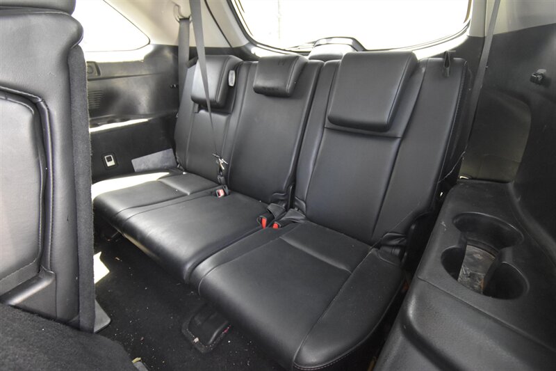 2019 Toyota Highlander Hybrid Hybrid XLE   - Photo 9 - Midway City, CA 92655