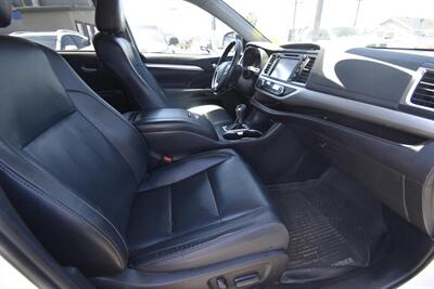 2019 Toyota Highlander Hybrid Hybrid XLE   - Photo 21 - Midway City, CA 92655
