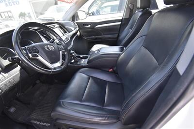 2019 Toyota Highlander Hybrid Hybrid XLE   - Photo 7 - Midway City, CA 92655