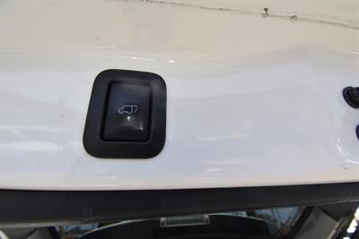 2019 Toyota Highlander Hybrid Hybrid XLE   - Photo 20 - Midway City, CA 92655