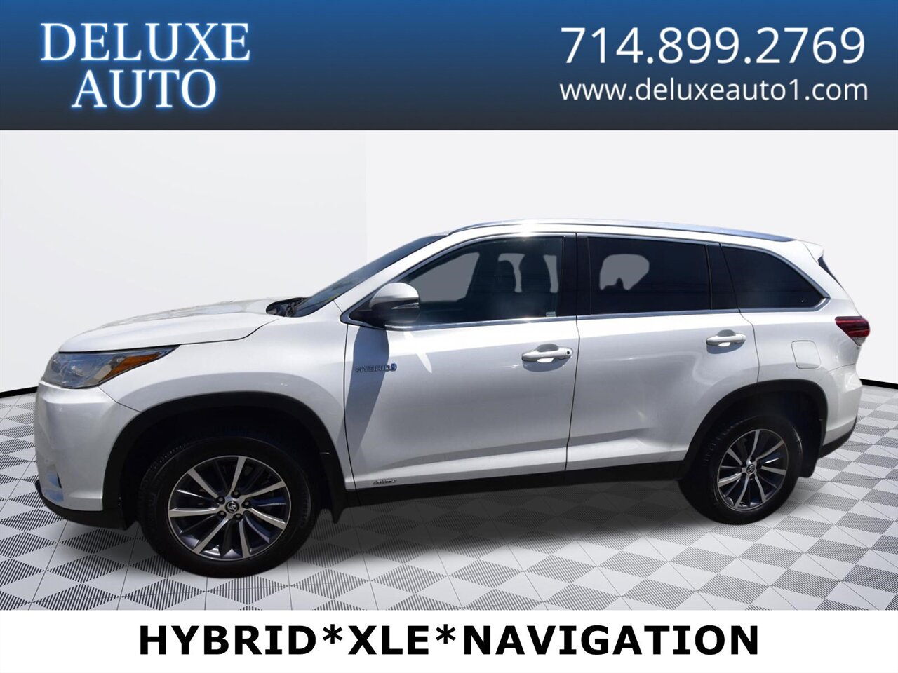 2019 Toyota Highlander Hybrid Hybrid XLE   - Photo 1 - Midway City, CA 92655