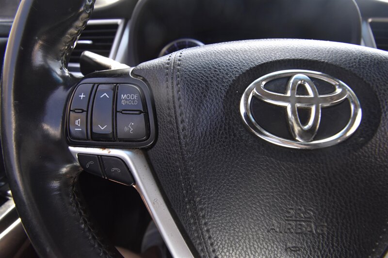 2019 Toyota Highlander Hybrid Hybrid XLE   - Photo 31 - Midway City, CA 92655