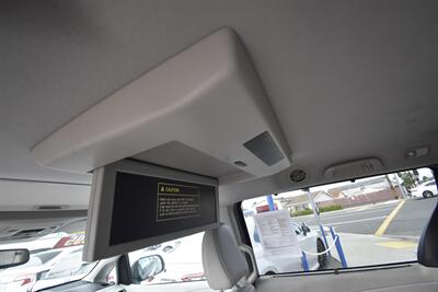 2012 Toyota Sienna Limited 7-Passenger - Photo 11 - Midway City, CA 92655
