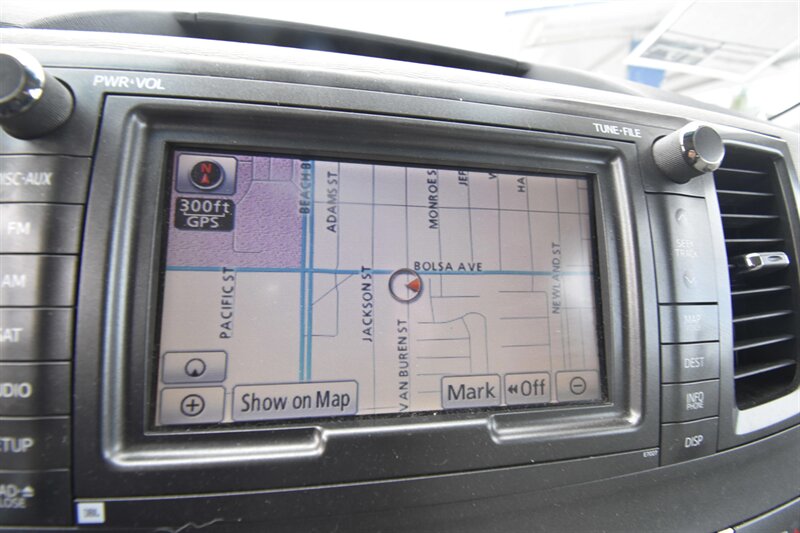 2012 Toyota Sienna Limited 7-Passenger - Photo 12 - Midway City, CA 92655