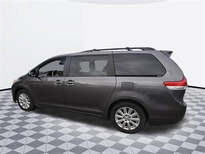 2012 Toyota Sienna Limited 7-Passenger   - Photo 5 - Midway City, CA 92655