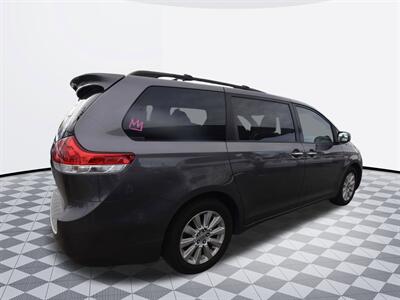 2012 Toyota Sienna Limited 7-Passenger - Photo 4 - Midway City, CA 92655