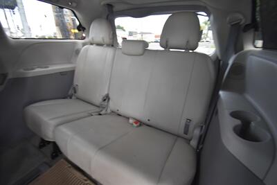 2012 Toyota Sienna Limited 7-Passenger   - Photo 10 - Midway City, CA 92655