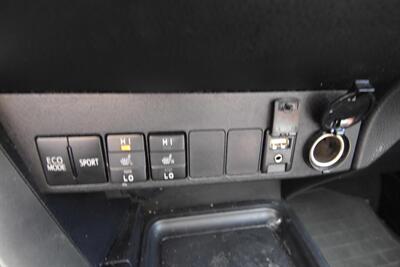 2015 Toyota RAV4 Limited - Photo 12 - Midway City, CA 92655
