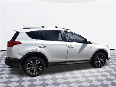 2015 Toyota RAV4 Limited   - Photo 7 - Midway City, CA 92655