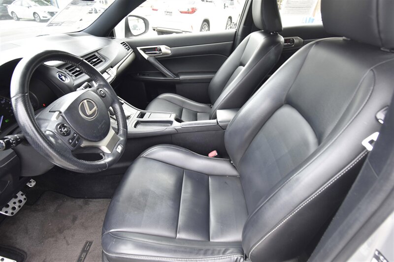 2014 Lexus CT 200h Hybrid   - Photo 9 - Midway City, CA 92655