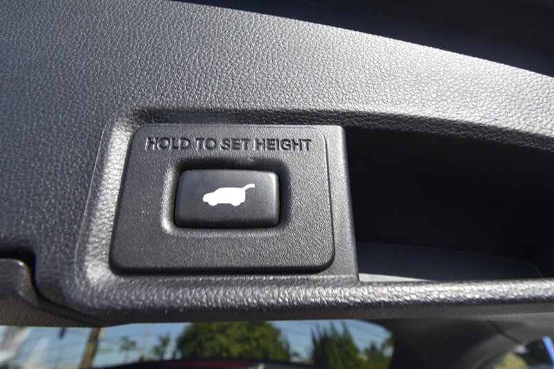 2020 Acura RDX w/Advance Pkg   - Photo 22 - Midway City, CA 92655