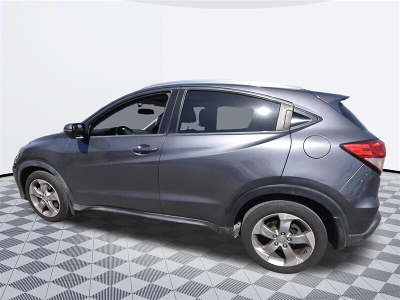2017 Honda HR-V EX-L Navi - Photo 26 - Midway City, CA 92655