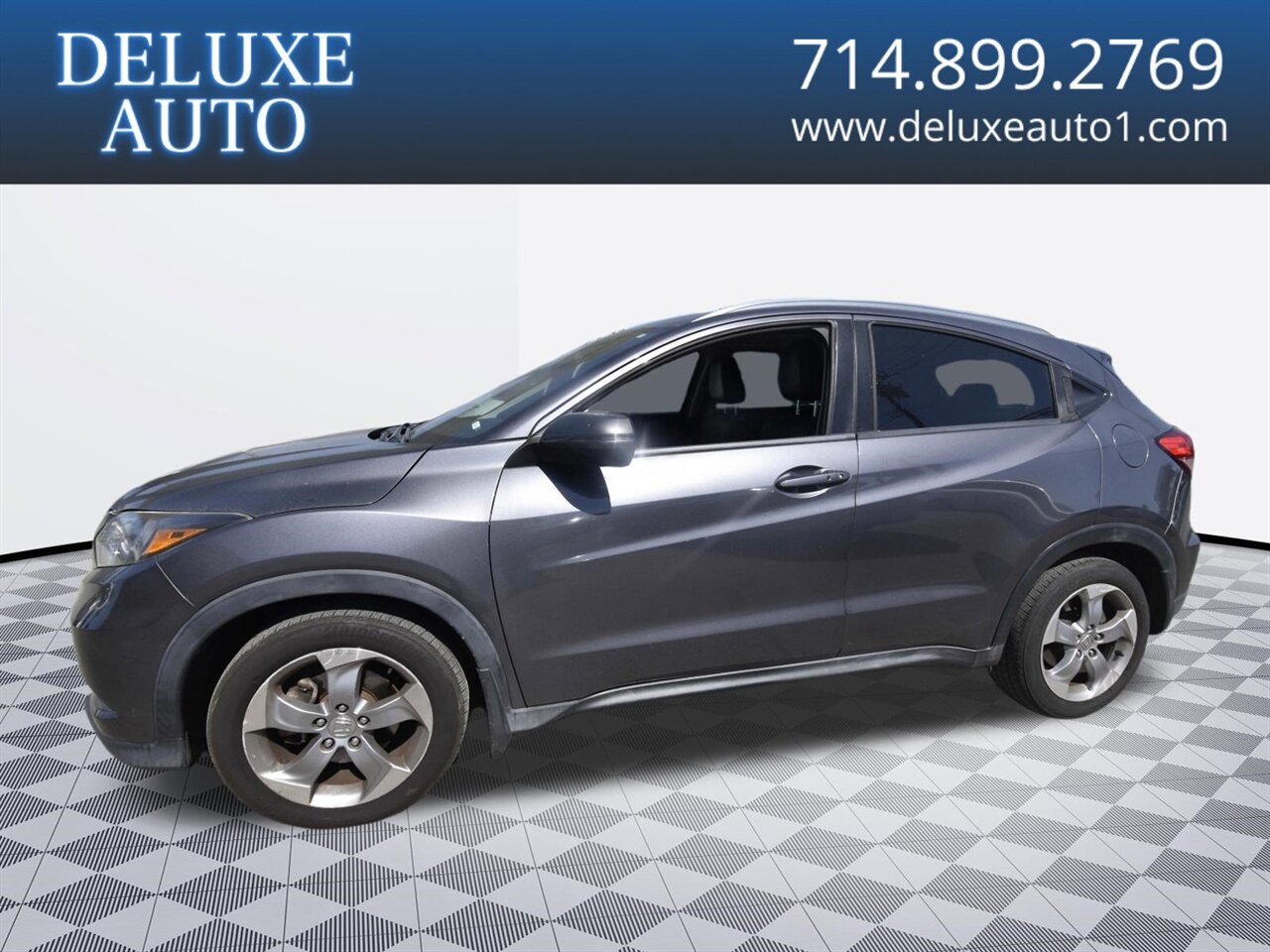 2017 Honda HR-V EX-L Navi   - Photo 1 - Midway City, CA 92655