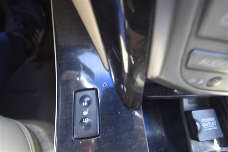 2009 Acura MDX Tech Pkg   - Photo 10 - Midway City, CA 92655