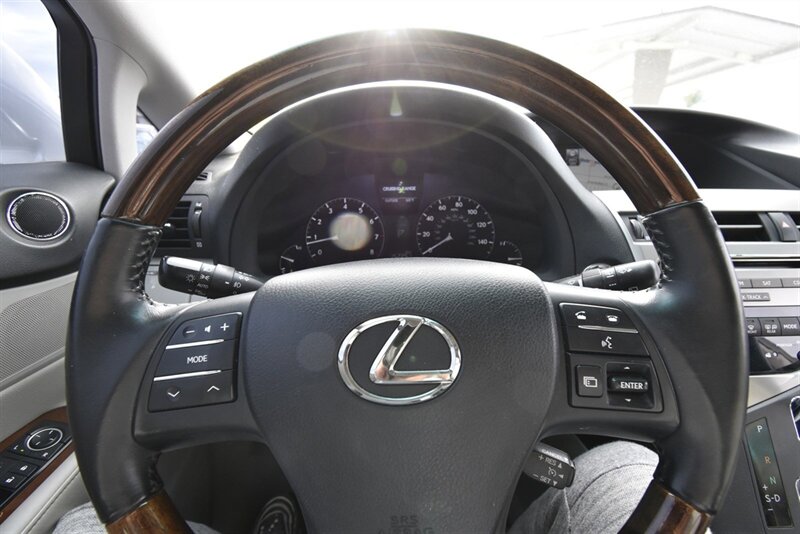 2014 Lexus RX 450h NAVIGATION   - Photo 9 - Midway City, CA 92655