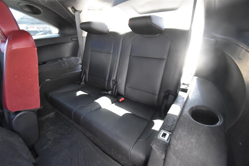 2019 Acura MDX w/Technology/A-Spec Pkg - Photo 16 - Midway City, CA 92655