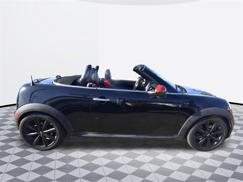 2013 MINI Roadster S - Photo 4 - Midway City, CA 92655