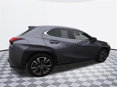 2019 Lexus UX 200 Luxury   - Photo 6 - Midway City, CA 92655