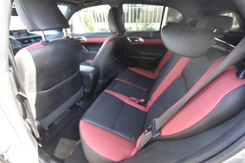 2016 Lexus CT 200h Hybrid - Photo 9 - Midway City, CA 92655