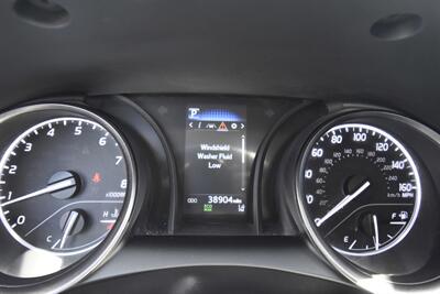 2024 Toyota Camry SE   - Photo 7 - Midway City, CA 92655