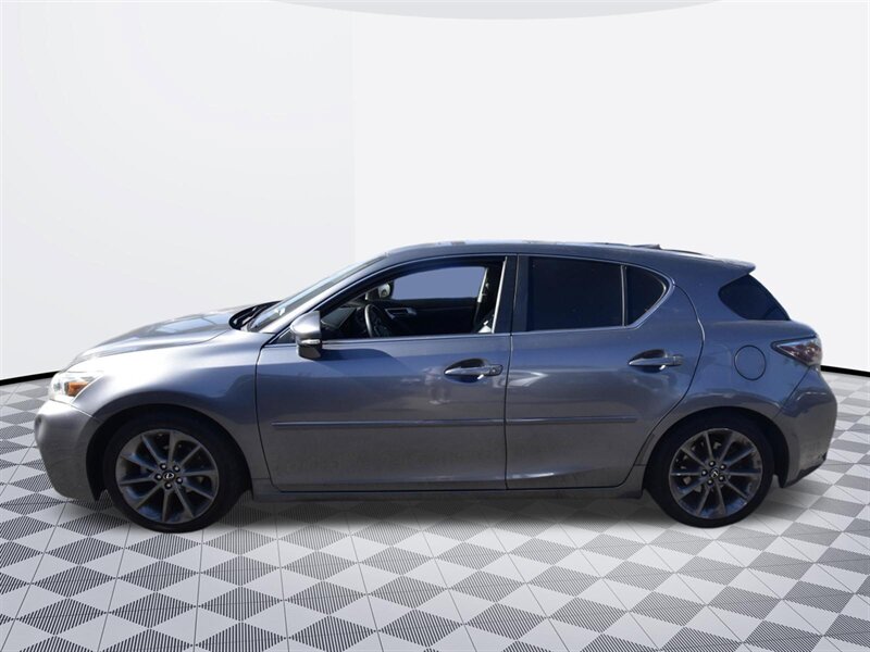 2012 Lexus CT 200h Premium  