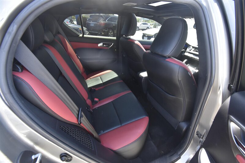 2016 Lexus CT 200h Hybrid - Photo 9 - Midway City, CA 92655