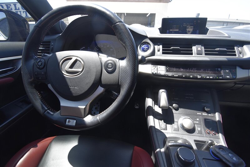 2016 Lexus CT 200h Hybrid - Photo 7 - Midway City, CA 92655