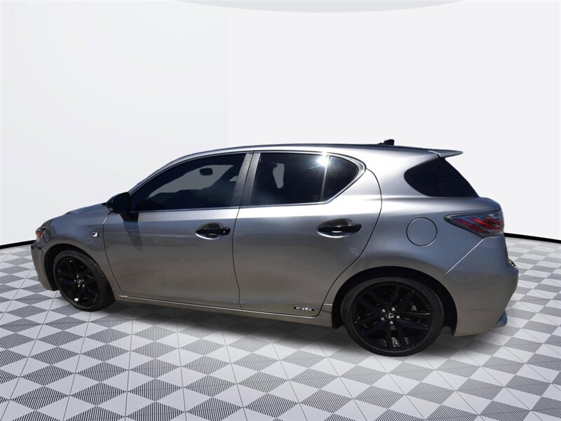 2016 Lexus CT 200h Hybrid - Photo 3 - Midway City, CA 92655