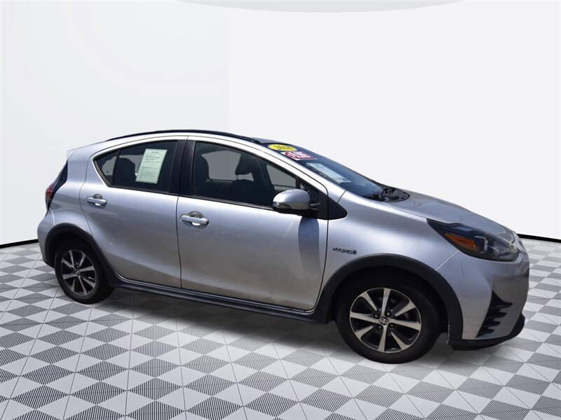 2018 Toyota Prius c Four   - Photo 4 - Midway City, CA 92655