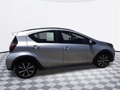 2018 Toyota Prius c Four   - Photo 2 - Midway City, CA 92655