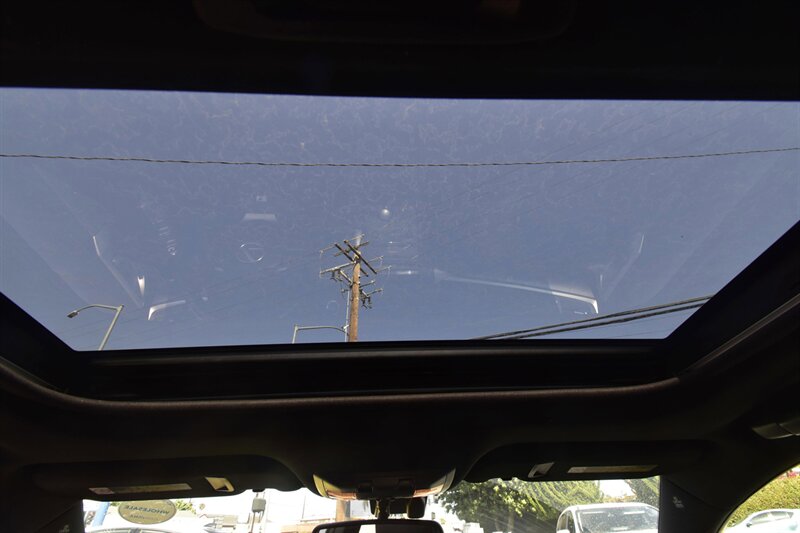 2015 Lexus CT 200h Hybrid   - Photo 14 - Midway City, CA 92655