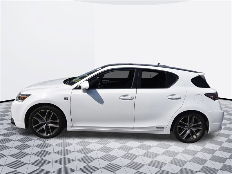 2015 Lexus CT 200h Hybrid   - Photo 5 - Midway City, CA 92655