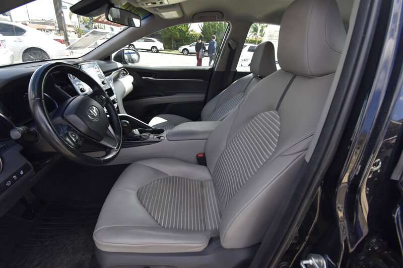 2021 Toyota Camry Hybrid Hybrid SE   - Photo 8 - Midway City, CA 92655