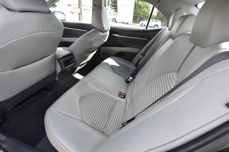 2021 Toyota Camry Hybrid Hybrid SE   - Photo 10 - Midway City, CA 92655