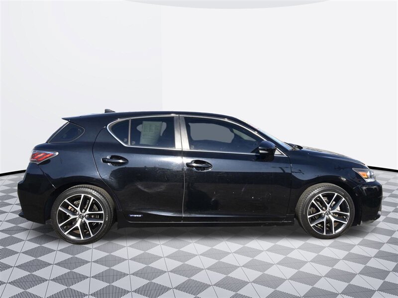 2015 Lexus CT 200h Hybrid   - Photo 3 - Midway City, CA 92655