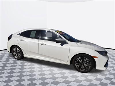 2017 Honda Civic EX-L Navi - Photo 3 - Midway City, CA 92655